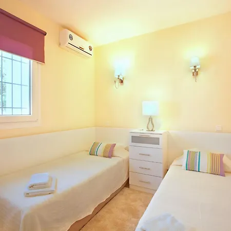 Cosy Near