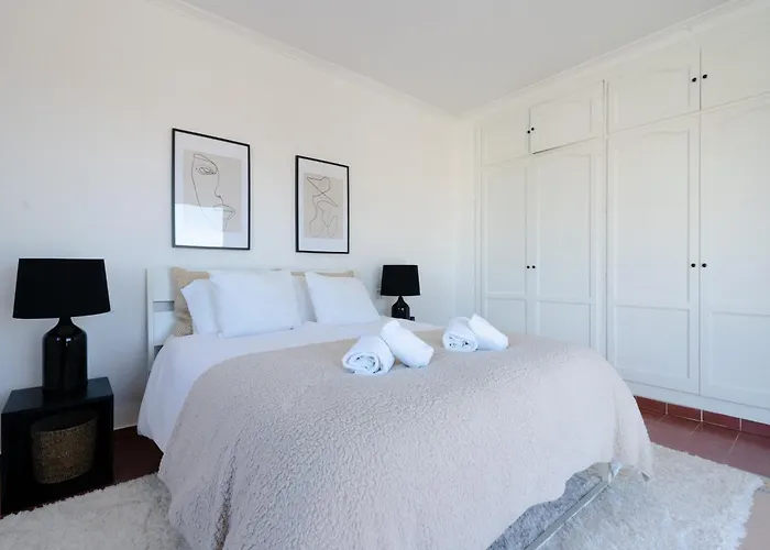 Cosy Near Будинок відпочинку Марбелья