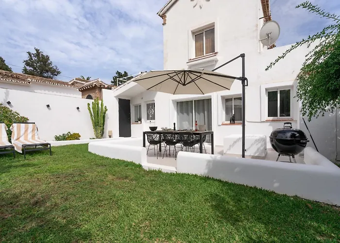 Будинок відпочинку Cosy Near *